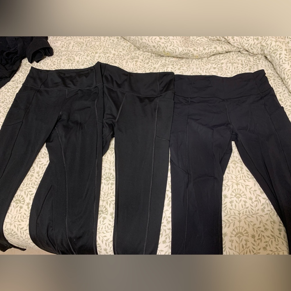 Lot of 3 size L/XL athletic leggings with pockets!